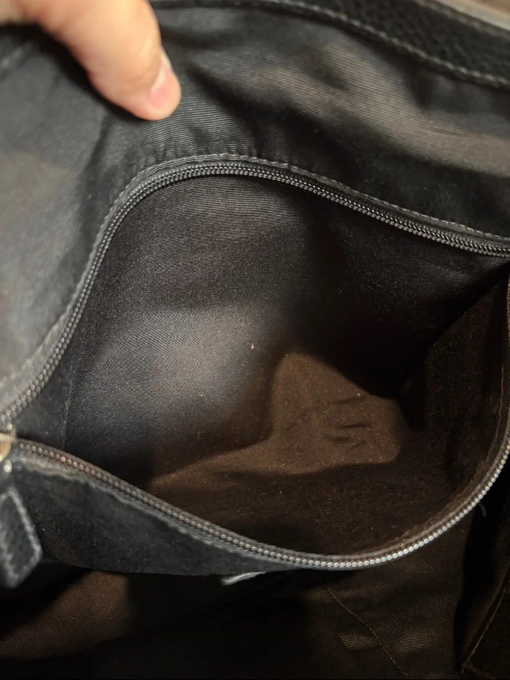 Coach Black Leather Laptop/ Messenger Bag - Picture 13 of 15